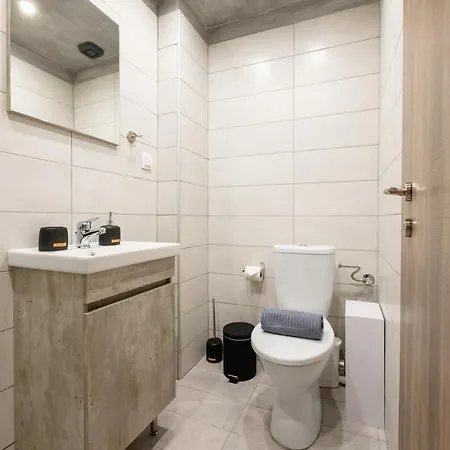 Апартаменты Dk Mini White Tower *
