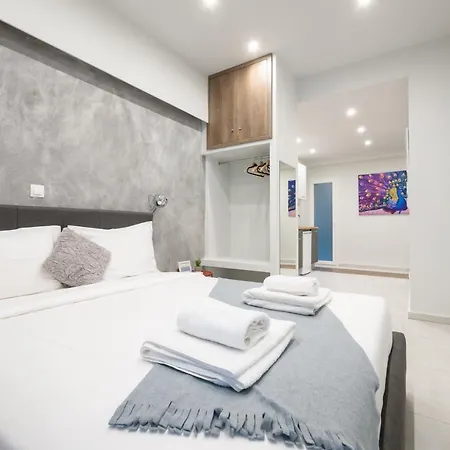 Dk Mini White Tower Apartment